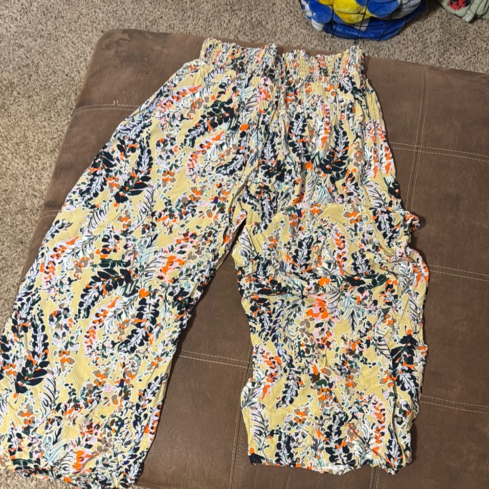 Floral Patterned Pants